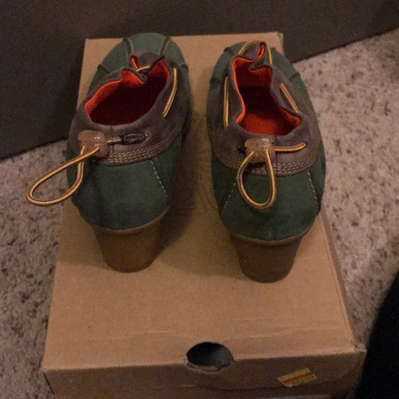 Timberlands - Picture 2 of 3